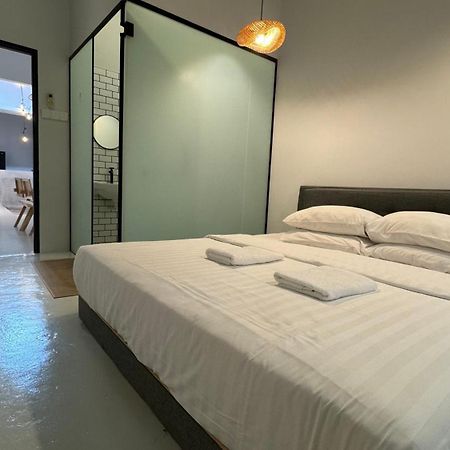 Zen Retreat Glass Pool Villa タイピン エクステリア 写真